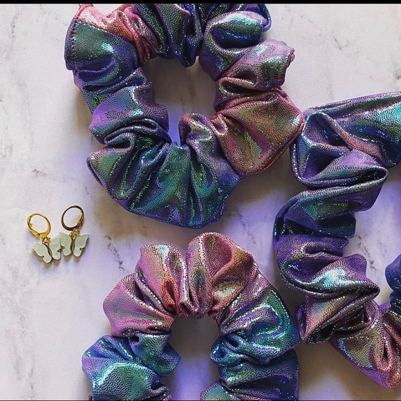 Multi Color Scrunchie! - Picture 1 of 1